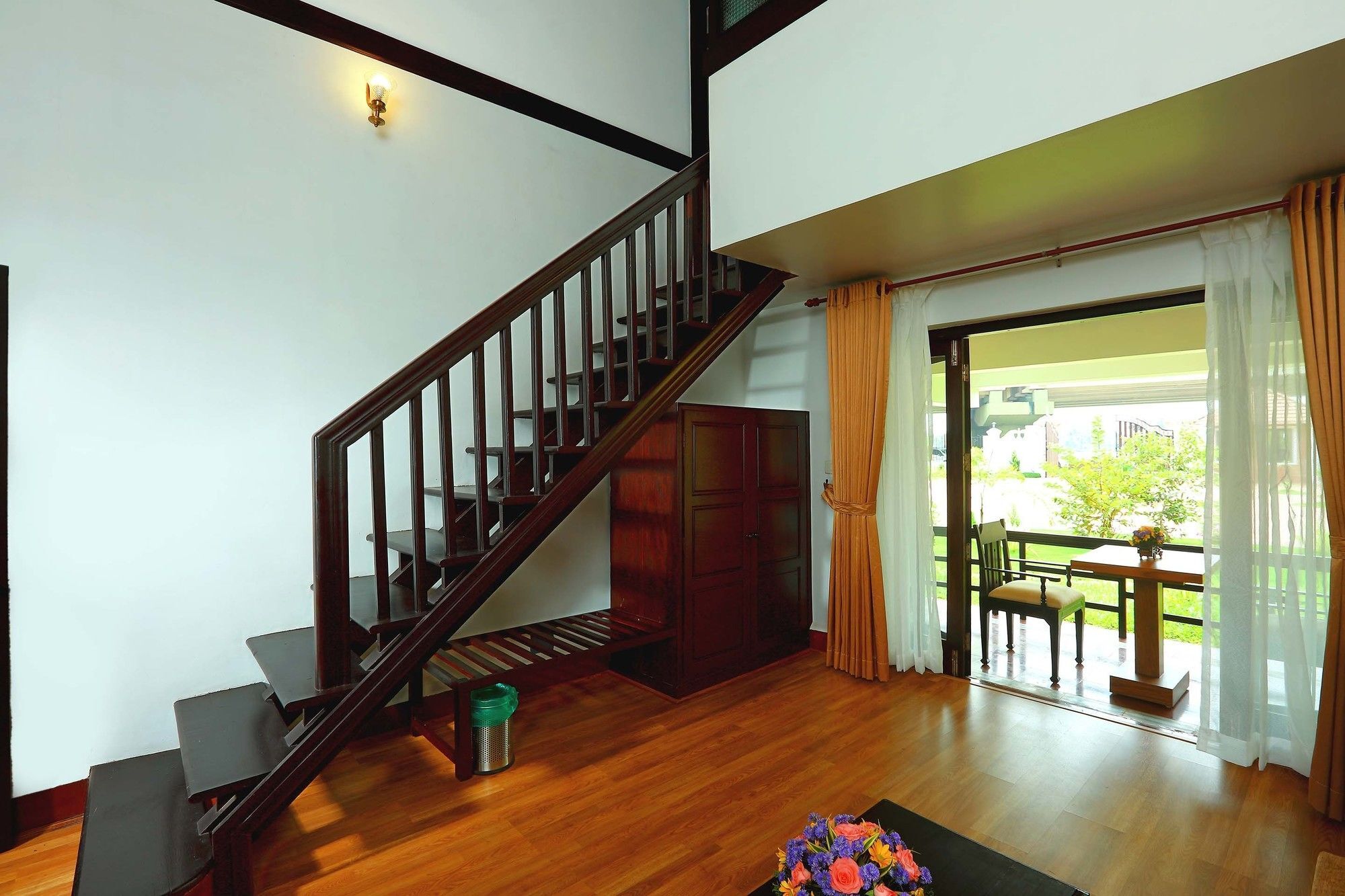 Nihara Resort And Spa Kochi Exterior photo