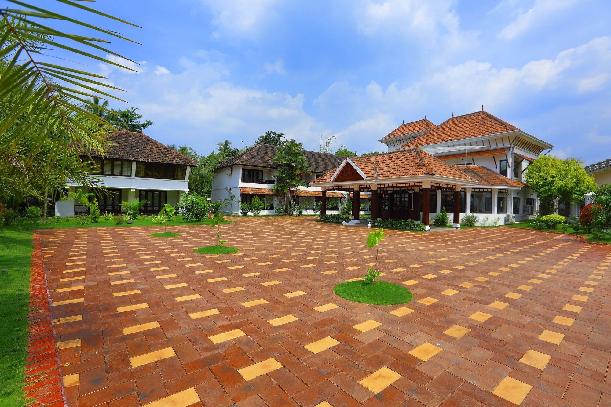 Nihara Resort And Spa Kochi Exterior photo
