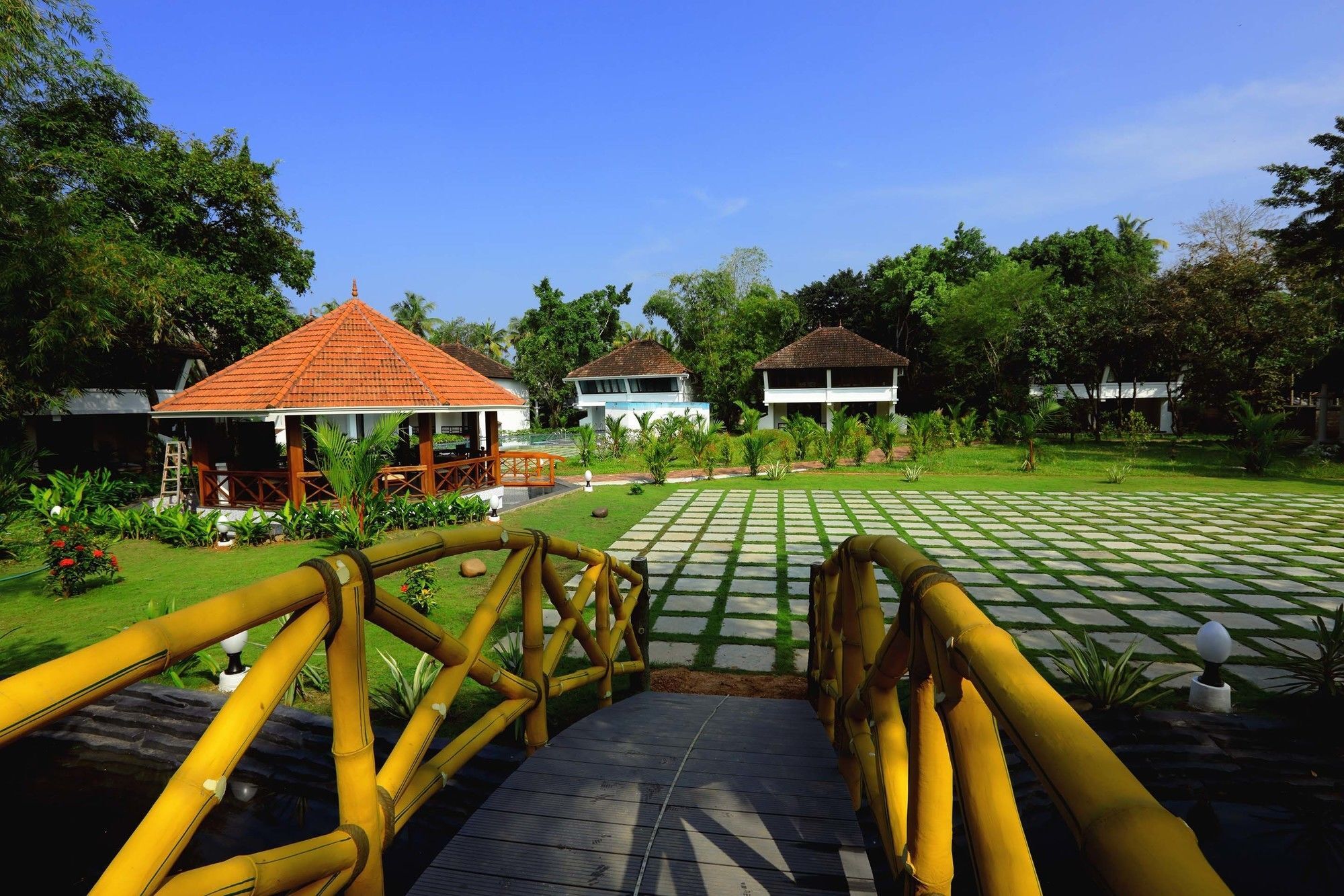 Nihara Resort And Spa Kochi Exterior photo